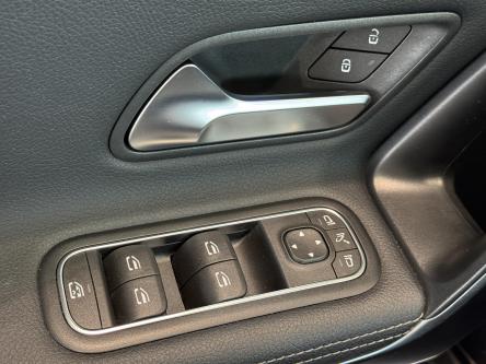 MERCEDES-BENZ CLA 180 Progressive Panorama, Achteruitrij Camera, Distronic, Led, DAB