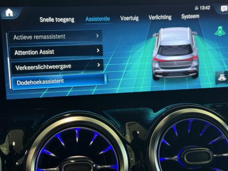 MERCEDES-BENZ EQA 250 Progressive Progressive, Mbux, Camera, DAB, Dodehoeks Assist