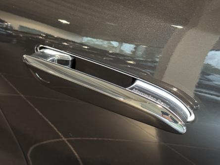 MERCEDES-BENZ E 220 d Avantgarde Panorama, 360 Camera, Distronic, Pdc, Digital Light