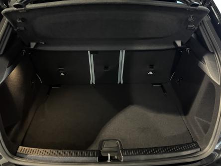 MERCEDES-BENZ A 180 Progressive Night Pack, Panorama, Mbux, Led, DAB