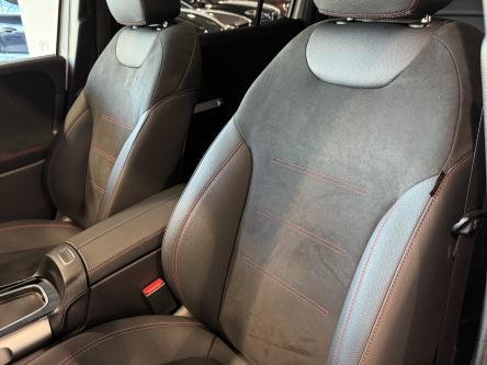 MERCEDES-BENZ EQB 300 4M AMG Facelift, Night, Panorama, Head-Up Display, Burmester Sound