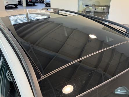 MERCEDES-BENZ EQB 300 4M AMG Facelift, Night, Panorama, Head-Up Display, Burmester Sound