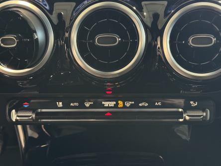 MERCEDES-BENZ CLA 180 SB Progressive Panorama, Camera, Led High Performance, Mbux, DAB