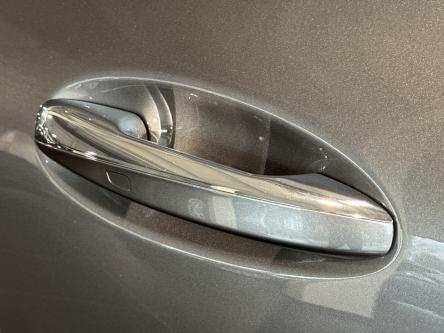 MERCEDES-BENZ CLA 200 SB Amg Panorama, 360 Camera, Burmester Sound, Led