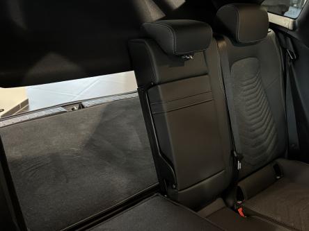 MERCEDES-BENZ EQA 300 4M Progressive Burmester Sound, 360 Camera, ACC, 20 Inch Alu