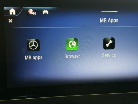 MERCEDES-BENZ EQA 300 4M Progressive Burmester Sound, 360 Camera, ACC, 20 Inch Alu