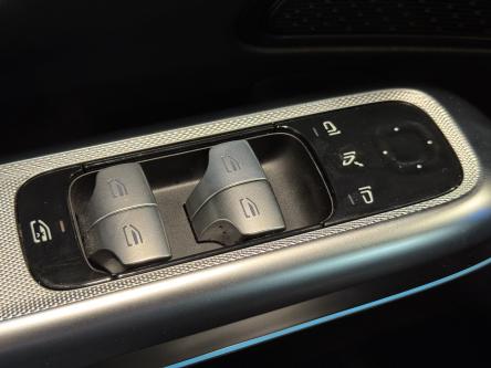 MERCEDES-BENZ E 300 e Avantgarde Keyless-Go, Distronic, Camera, Mbux, DAB, Led