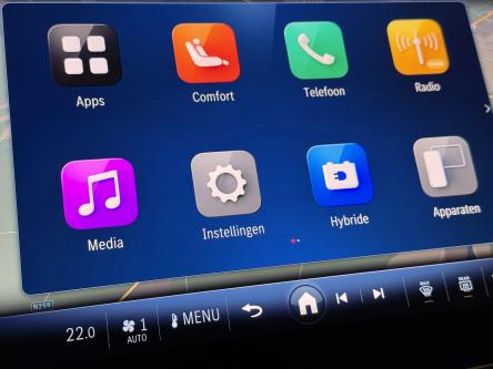 MERCEDES-BENZ E 300 e Avantgarde Keyless-Go, Distronic, Camera, Mbux, DAB, Led