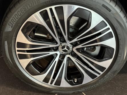 MERCEDES-BENZ E 300 e Avantgarde Keyless-Go, Distronic, Camera, Mbux, DAB, Led