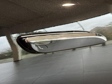 MERCEDES-BENZ E 300 e Avantgarde Keyless-Go, Distronic, Camera, Mbux, DAB, Led