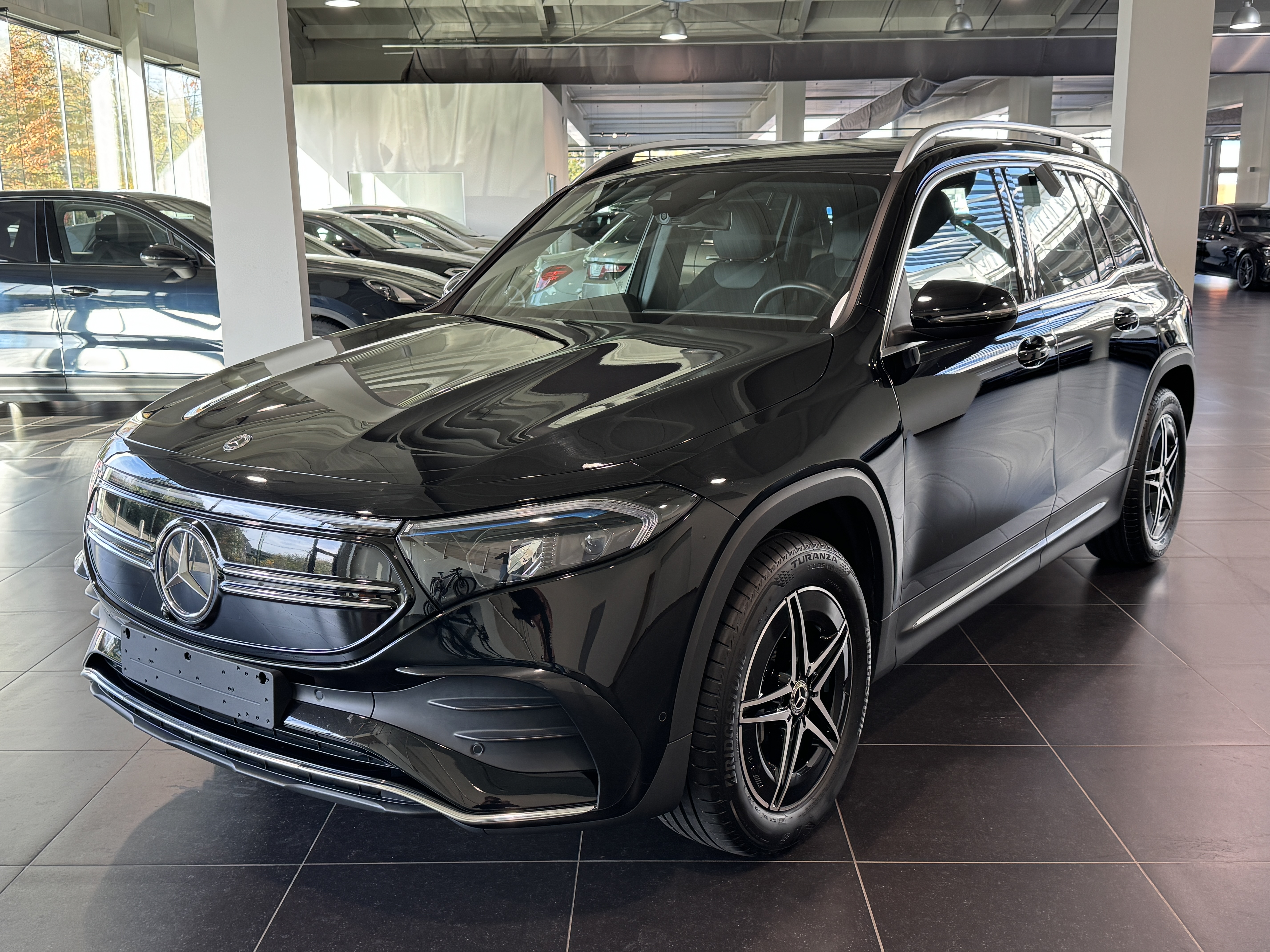 MERCEDES-BENZ EQB 250 Amg Mbux, Camera, Dodehoeks Assist, Led