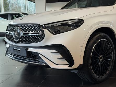 MERCEDES-BENZ GLC 300 e 4M Amg Panorama, Trekhaak, 360 Camera, ACC, Night Pack
