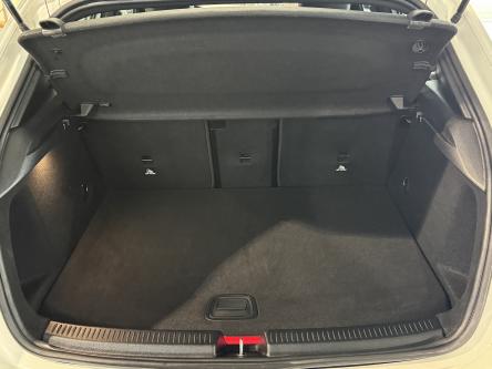 MERCEDES-BENZ A 250 e Progressive Keyless-Go, Camera, Mbux, DAB, Led