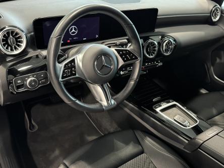 MERCEDES-BENZ A 250 e Progressive Keyless-Go, Camera, Mbux, DAB, Led