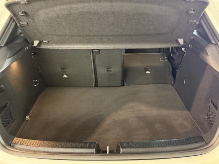 MERCEDES-BENZ A 200 Amg Panorama, Night Pack, Dodehoeks Assist, Mbux, DAB , Led