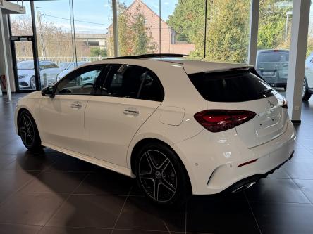 MERCEDES-BENZ A 200 Amg Panorama, Night Pack, Dodehoeks Assist, Mbux, DAB , Led