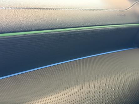 MERCEDES-BENZ CLA 180 Progressive Panorama, Night Pack, Keyless-Go, Camera, Mbux