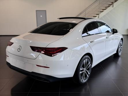 MERCEDES-BENZ CLA 180 Progressive Panorama, Night Pack, Keyless-Go, Camera, Mbux