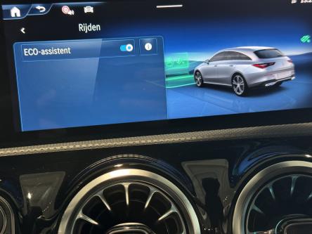 MERCEDES-BENZ CLA 250 e SB Amg Camera, Keyless-Go, Dodehoeks Assist, Led, DAB, Mbux