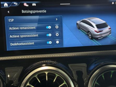 MERCEDES-BENZ CLA 250 e SB Amg Camera, Keyless-Go, Dodehoeks Assist, Led, DAB, Mbux