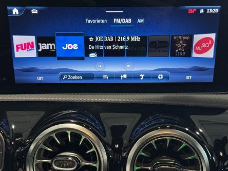 MERCEDES-BENZ CLA 250 e SB Amg Camera, Keyless-Go, Dodehoeks Assist, Led, DAB, Mbux