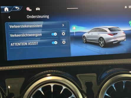 MERCEDES-BENZ CLA 250 e SB Amg Night Pack, Panorama, Head-Up Display, 360 Camera, 19 Inch