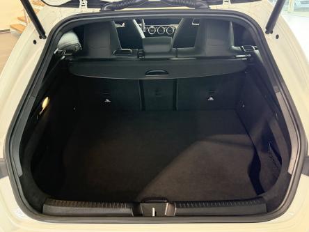 MERCEDES-BENZ CLA 250 e SB Amg Night Pack, Panorama, Head-Up Display, 360 Camera, 19 Inch