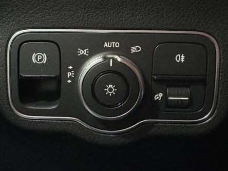 MERCEDES-BENZ EQA 250 Amg Mbux, Led, DAB, Camera