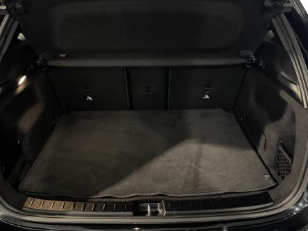 MERCEDES-BENZ EQA 250 Amg Mbux, Led, DAB, Camera