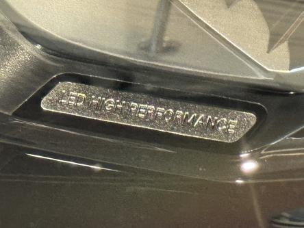 MERCEDES-BENZ EQA 250 Amg Mbux, Led, DAB, Camera