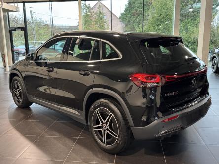 MERCEDES-BENZ EQA 250 Amg Mbux, Led, DAB, Camera