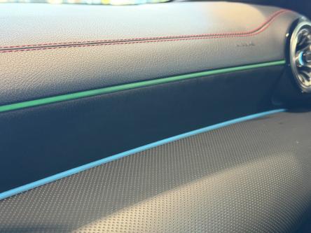 MERCEDES-BENZ CLA 180 SB AMG Panorama, Head-Up Display, Keyless-Go, 360 Camera, Led