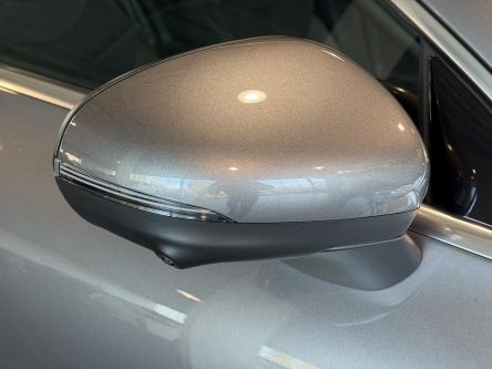 MERCEDES-BENZ CLA 180 SB AMG Panorama, Head-Up Display, Keyless-Go, 360 Camera, Led