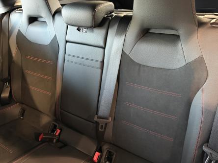 MERCEDES-BENZ CLA 180 SB AMG Panorama, Head-Up Display, Keyless-Go, 360 Camera, Led