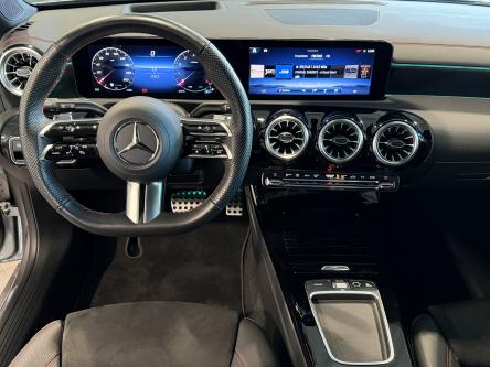 MERCEDES-BENZ CLA 180 SB AMG Panorama, Head-Up Display, Keyless-Go, 360 Camera, Led