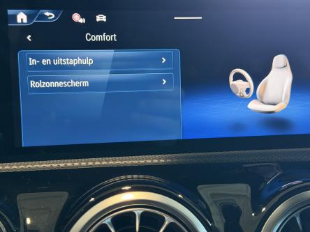 MERCEDES-BENZ CLA 180 SB AMG Panorama, Head-Up Display, Keyless-Go, 360 Camera, Led