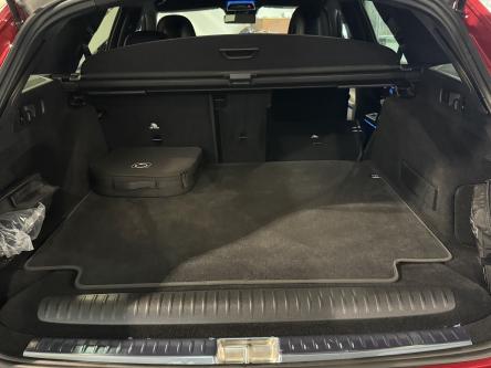 MERCEDES-BENZ E 300 e Break Amg Hyperscreen, Night Pack, Distronic, Keyless-Go, Led