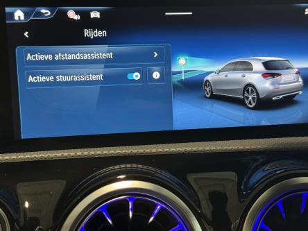 MERCEDES-BENZ A 180 Amg Night Pack, Panorama, 360 Camera, Distronic, Led