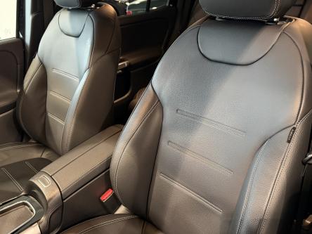 MERCEDES-BENZ EQB 300 4M AMG Night Pack, 360 Camera, Trekhaak, Leder, Led