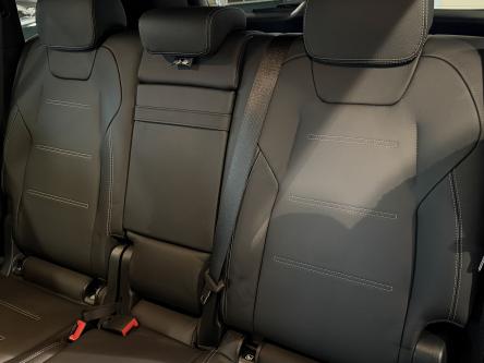 MERCEDES-BENZ EQB 300 4M AMG Night Pack, 360 Camera, Trekhaak, Leder, Led