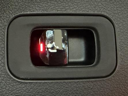 MERCEDES-BENZ E 300 e Break AMG Superscreen, Burmester Sound, Trekhaak, Distronic, Led