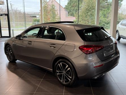 MERCEDES-BENZ A 180 Progressive Panorama, Achteruitrij Camera, Led, Mbux