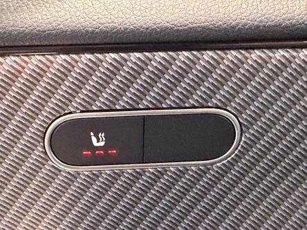 MERCEDES-BENZ A 180 Progressive Panorama, Achteruitrij Camera, Led, Mbux