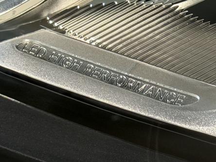 MERCEDES-BENZ A 180 Progressive Panorama, Achteruitrij Camera, Led, Mbux