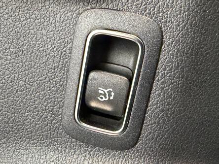 MERCEDES-BENZ EQA 300 4M AMG Night Pack, Panorama, 20 Inch Alu, Led, Pdc