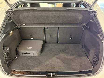 MERCEDES-BENZ EQA 300 4M AMG Night Pack, Panorama, 20 Inch Alu, Led, Pdc