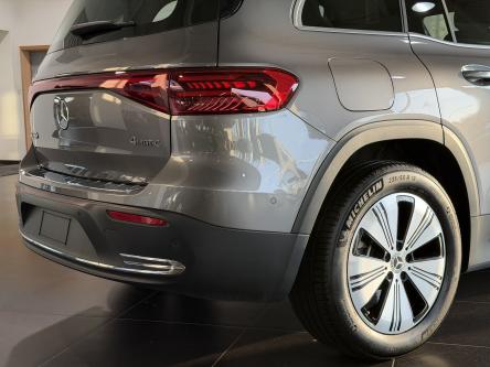 MERCEDES-BENZ EQB 300 4M Progressive Achteruitrij Camera, Led, Mbux, DAB