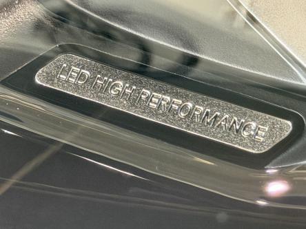 MERCEDES-BENZ EQB 300 4M Progressive Achteruitrij Camera, Led, Mbux, DAB