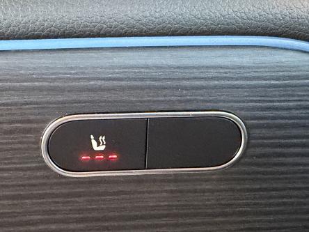 MERCEDES-BENZ EQB 300 4M AMG Night Pack, Panorama, Keyless-Go, Camera, Led