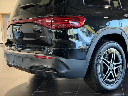 MERCEDES-BENZ EQB 300 4M AMG Night Pack, Panorama, Keyless-Go, Camera, Led